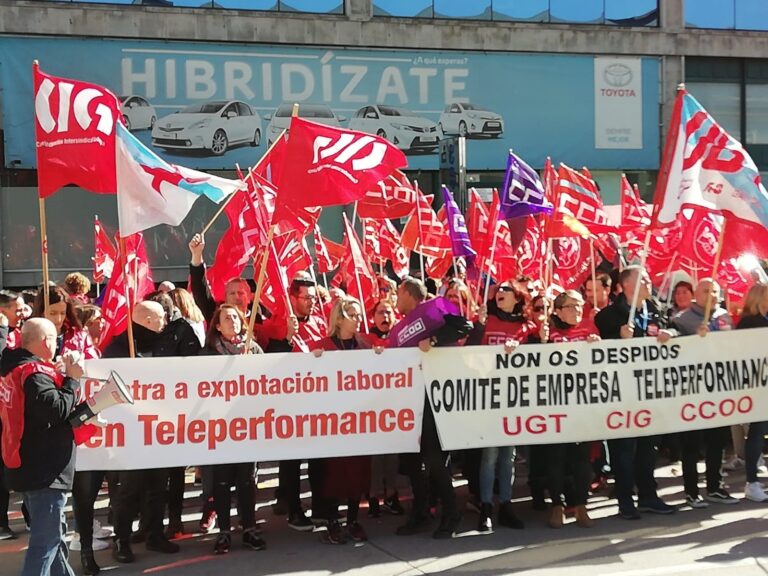 Folga este luns na empresa Teleperformance por un ERE que inclúe 38 despedimentos no seu centro da Coruña