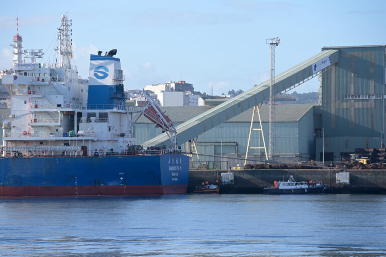 O porto da Coruña supera xa o tráfico de 2019