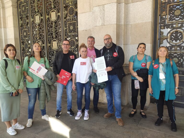 Sindicatos esixen ao Concello da Coruña que se respecte a suba salarial e as xornadas de axuda no fogar