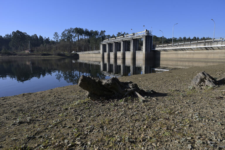 A Marea esixe ao Concello da Coruña medidas contra a seca prolongada