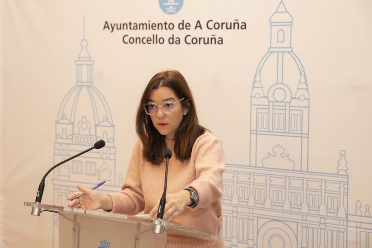 O Concello da Coruña reforzará o servizo de axuda a domicilio con cinco zonas de atención