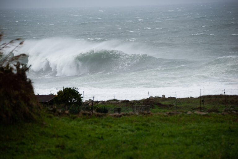 Alerta laranxa por temporal costeiro no litoral noroeste da Coruña a partir da tarde deste luns