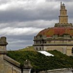 Arquivo - Antiga prisión provincial da Coruña, ao fondo a Torre de Hércules. MANIFESTO DO CÁRCERE - Arquivo