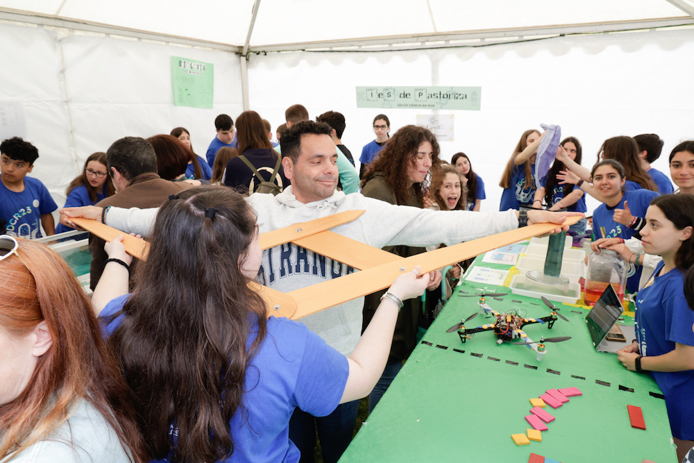 Imaxe do Día da Ciencia na rúa do ano pasado