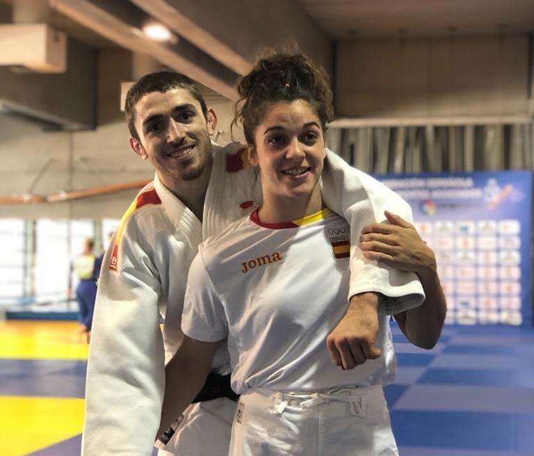 Estrella López e Alberto Gaiteiro de camiño a Qatar judo