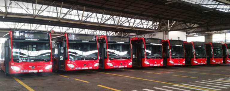 Publicada a convocatoria dos actos expropiatorios para mellorar 55 paradas de bus en estradas de acceso á Coruña
