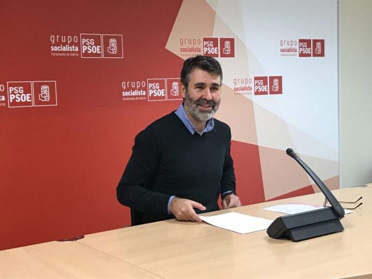 O ex concelleiro Juan Díaz Villoslada pide a baixa do PSOE