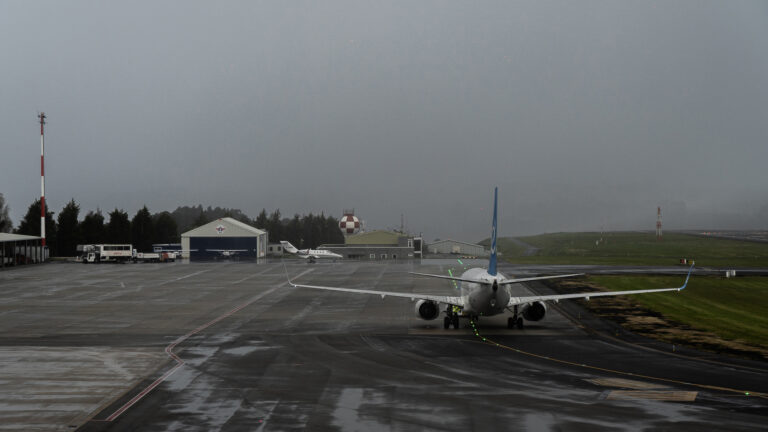 O aeroporto da Coruña lidera o crecemento de pasaxeiros en novembro