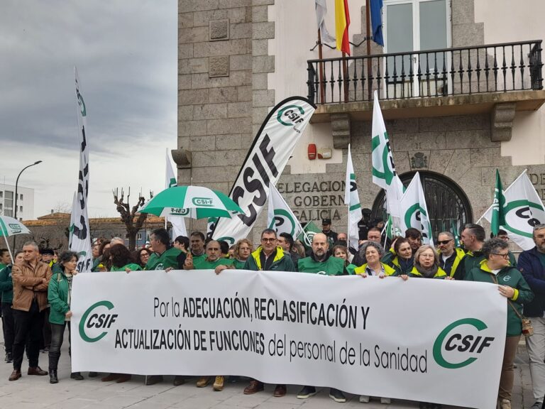 Persoal sanitario reclama na Coruña a “recatalogación” de grupos tras 17 anos solicitándoa