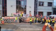 Concentracion dos traballadores de Jardincelas en Culleredo manifestacion