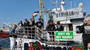 A Flotilla da Liberdade entrando na Coruña