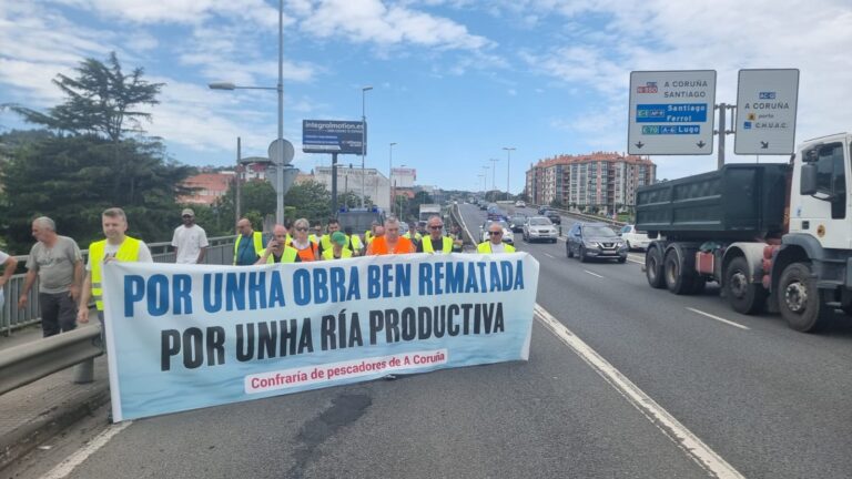 Nova protesta dos mariscadores do Burgo: “A situación económica é asfixiante”