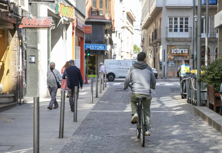 Carril bici pola rua nova