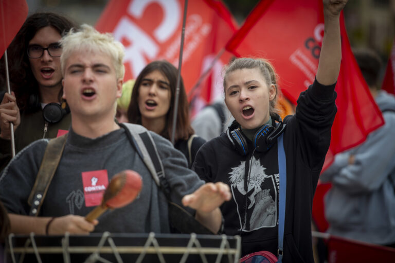 Folga estudantil e concentracións este venres para protestar contra a nova Selectividade