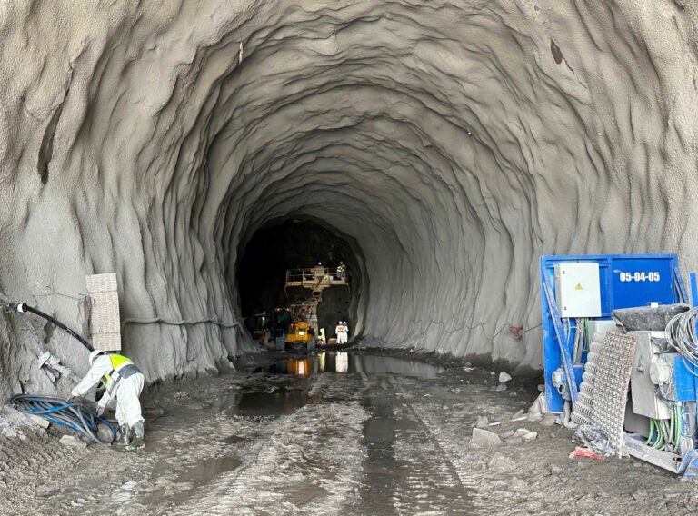 Novas voaduras en Vío este martes para o acceso ferroviario ao porto exterior da Coruña