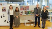 A alcaldesa, Inés Rey, presentou esta mañá o plan de xogos acompañada do concelleiro de Cultura e Turismo, Gonzalo Castro, e da directora da Rede de Bibliotecas Municipais da Coruña, Isabel Blanco, e a directora da Biblioteca do Centro Sociocultural Ágora, Cristina Ameijeiras.