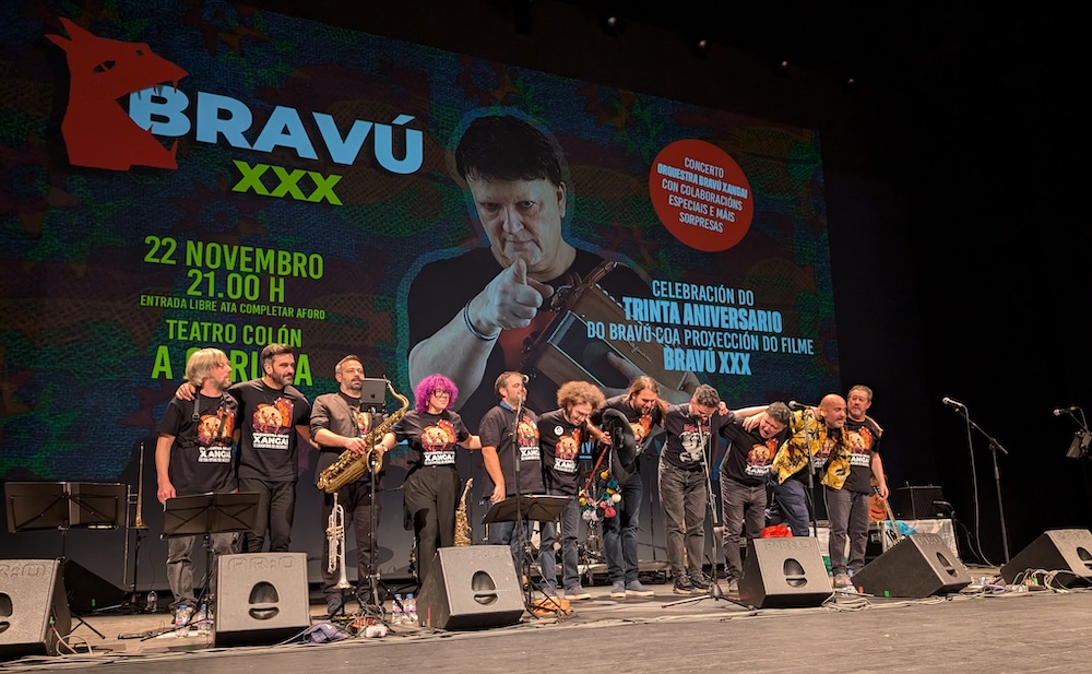 Gran Noite Corunenta-Presentacion docu Bravu XX-Banda de Xangai