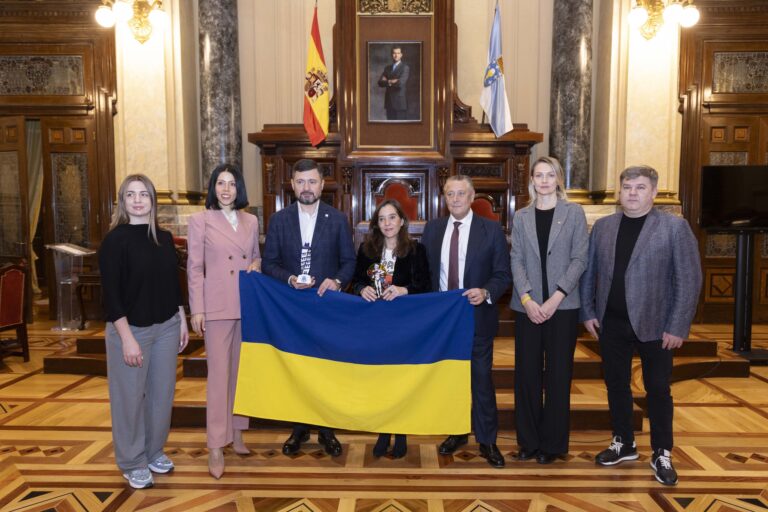 Visita institucional do alcalde de Mariúpol ao Concello da Coruña