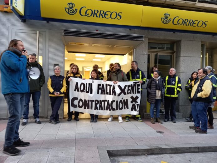 Concentracion da CGT Correos