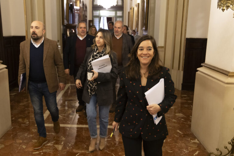 PP e BNG insisten en que non apoiarán os orzamentos 2025 tras o órdago de Inés Rey