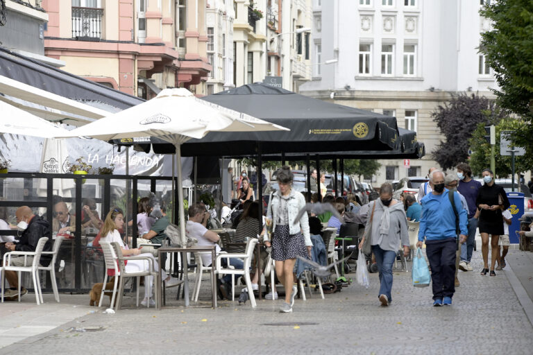 A área de Coruña, a que máis ingresos ten de media de cotización mensual