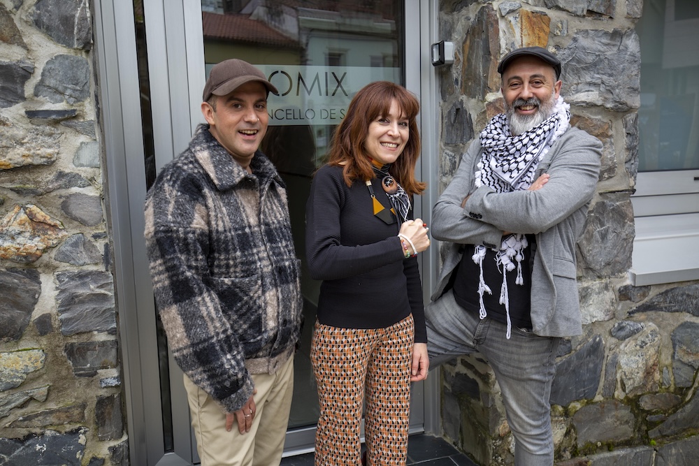 O actor Alberte Bello, Isabel Risco e o director Fran Rei