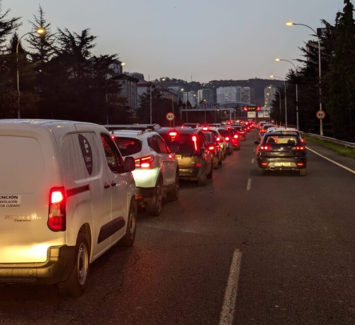 Retencions esta mana en Lavedra na saida da Coruna