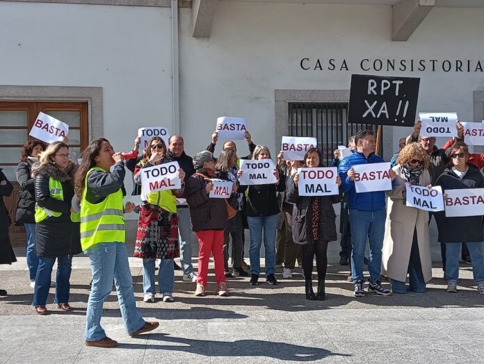 Concentracion traballadores municipais Concello de Cambre