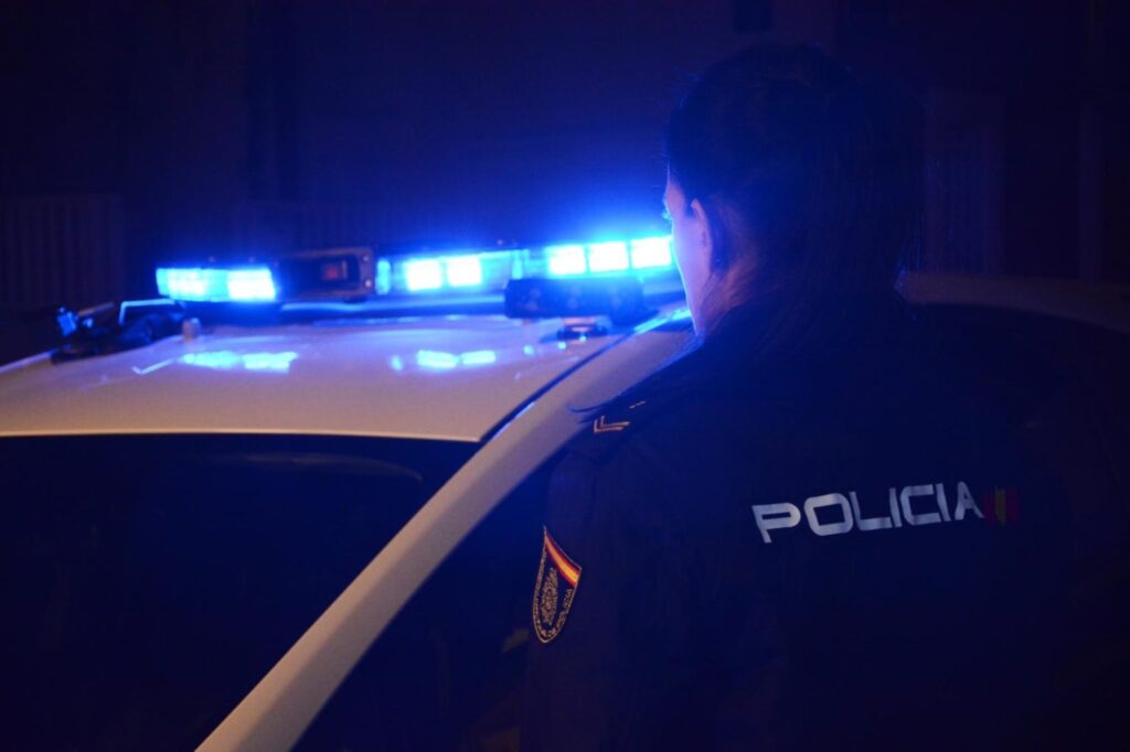 Policia Nacional de noite