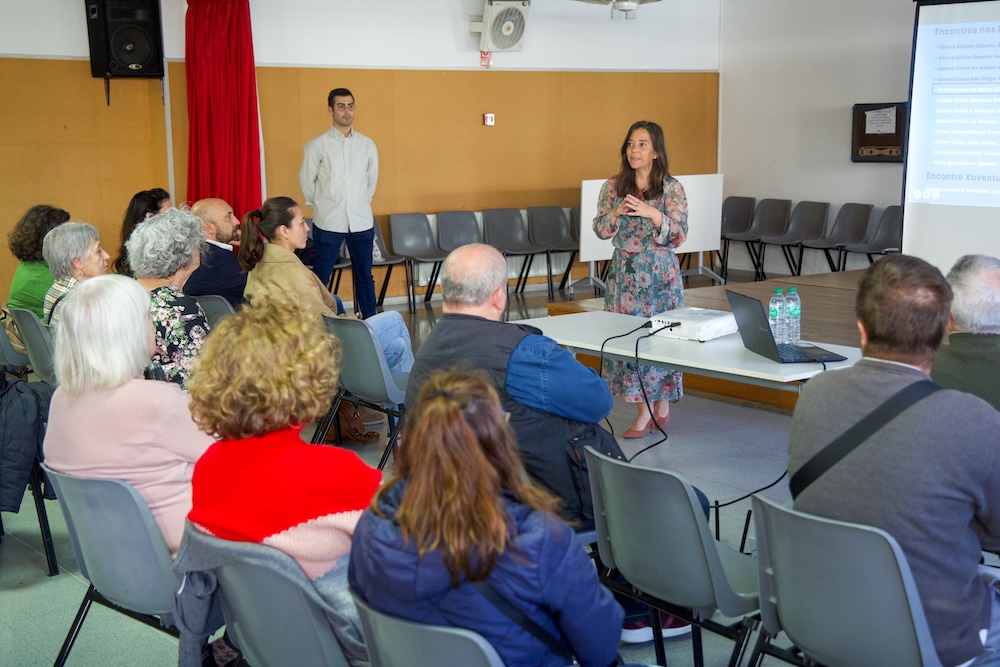 Alcaldesa no Centro Civico de Monte Alto