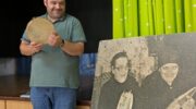 Richi Casas con Rosa e Adolfina Cantareiras do Dia das Letras Galegas