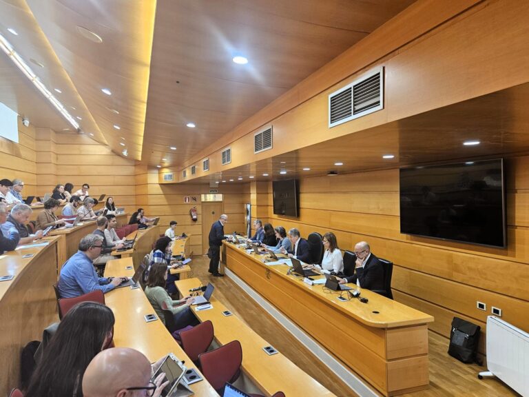 O reitor da UDC reclama “calidade docente” e “excelencia programática” ás propostas da universidade privada