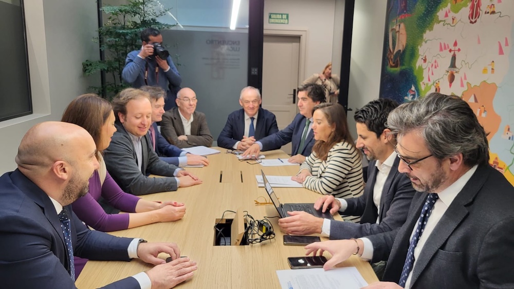 Reunión politica de Coruña Marítima