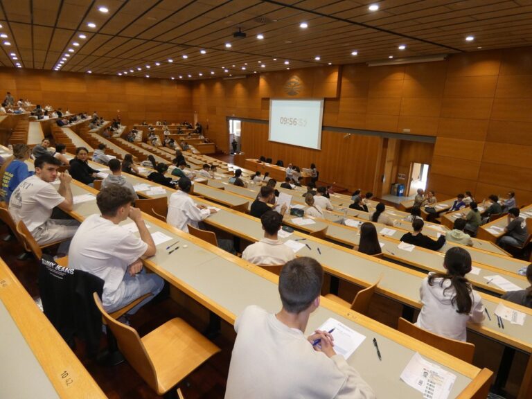 Os distintos campus da UDC acollen a case 3.700 das probas da Selectividade desde este martes