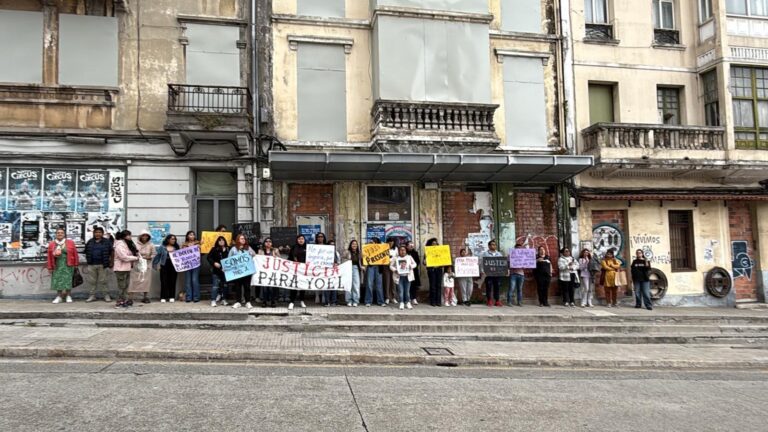 Achegados de Yoel Quispe piden “xustiza” e que se amplíe a causa a máis mozos