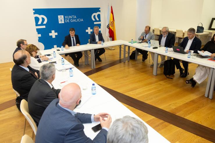 Confórmase un novo grupo de traballo sobre a descentralización do grao de Medicina, coa UDC mantendo a súa defensa dun grao propio