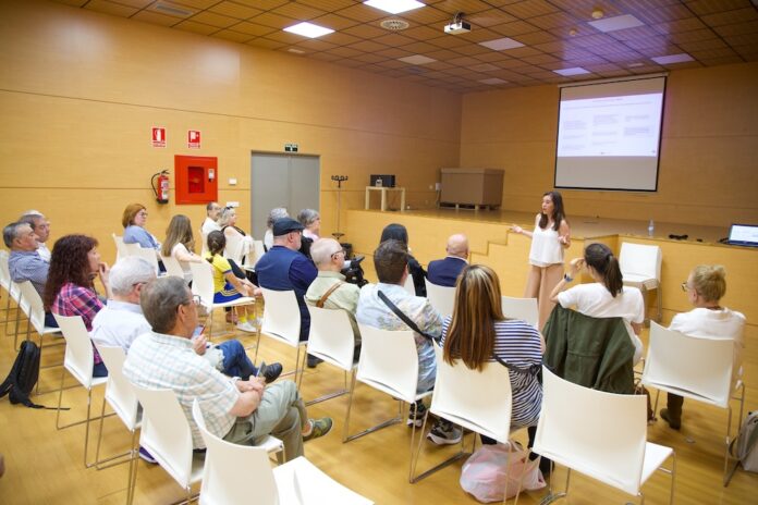 Encontro participativo no Centro Civico de Eiris