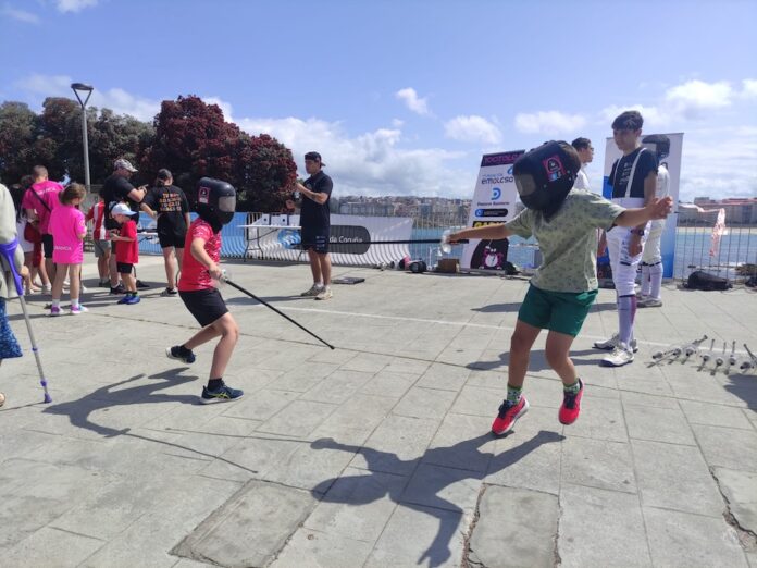 Esgrima no Dia do Deporte na Rua