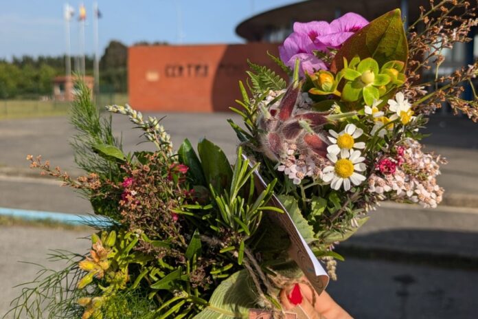 Ramos de San Xoan feitos en Teixeiro pola Fundacion Erguete