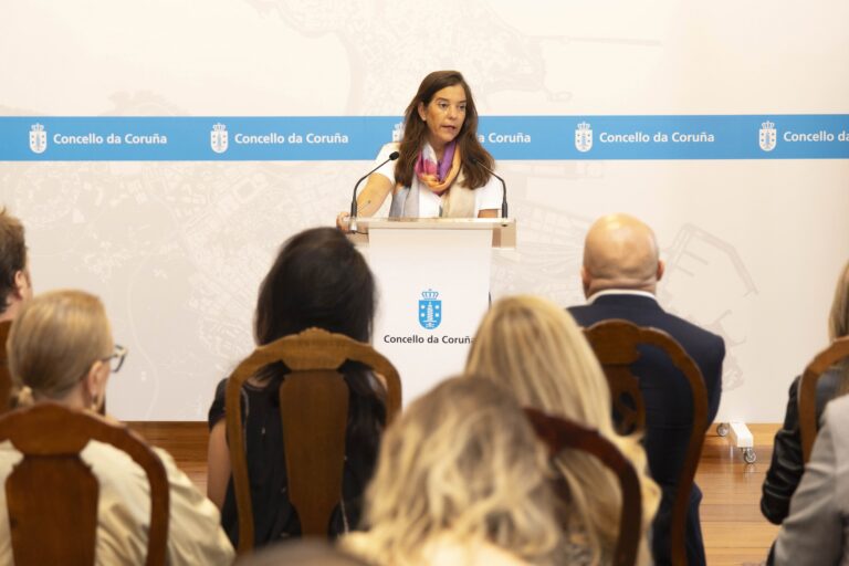O Concello da Coruña acometerá un plan de actuación “pioneiro” para revitalizar os barrios