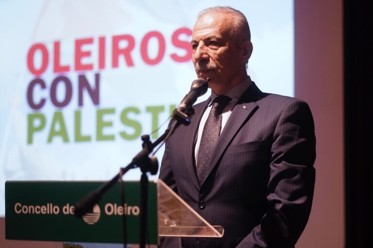 O embaixador de Palestina en España, desde Oleiros: “Ninguén pode sentirse nin afastado nin alleo ao que ocorre”