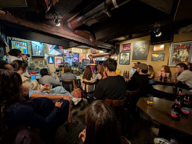 Sala Jazz Filloa no NOites do Porto con Yazz Ahmed