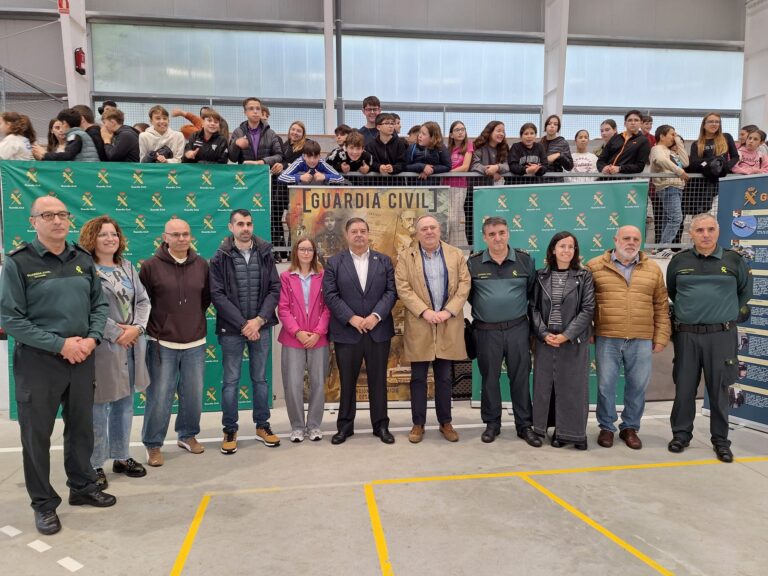 Contorna dixital, ciberseguridade e acoso escolar, os temas máis demandados no marco do Plan Director na Coruña