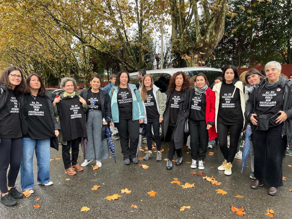 20251029 manifestacion a coruña (1)