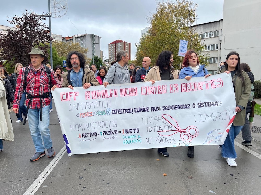 20251029 manifestacion a coruña (1)