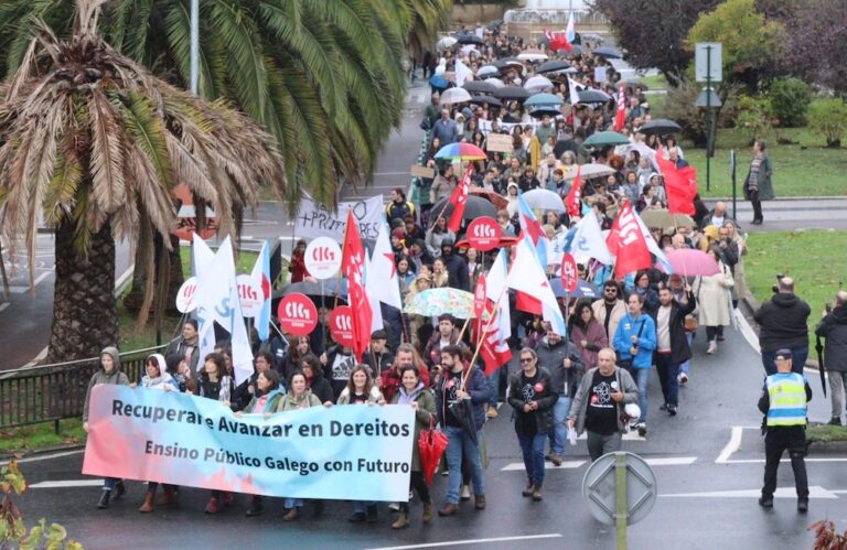Manifestacion Ensino Elvina Coruna