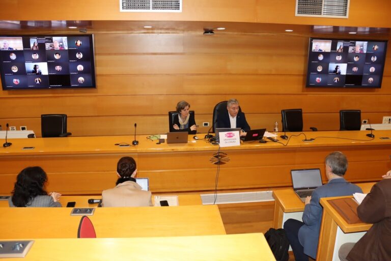 “A Coruña impartirá, por primeira vez, docencia en Medicina”, di o reitor da UDC