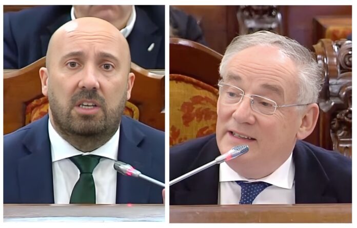 Lage Tuñas e Miguel Lorenzo no pleno da Coruna