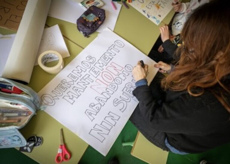 Mobilizacion CEIP Cidade Vella-Foto-@familiasenloitaceipcidadevella