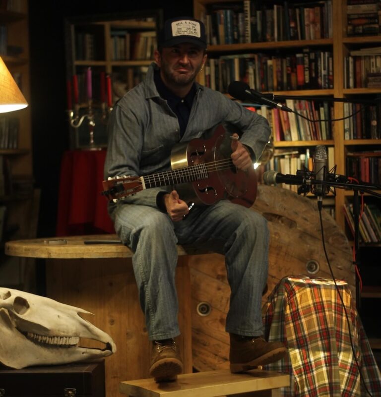 O bluesman herculino Nesstor Pardo xa estivo no proxecto En Vilo